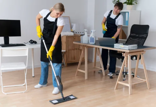 Nettoyage de bureau professionnel à Combourg